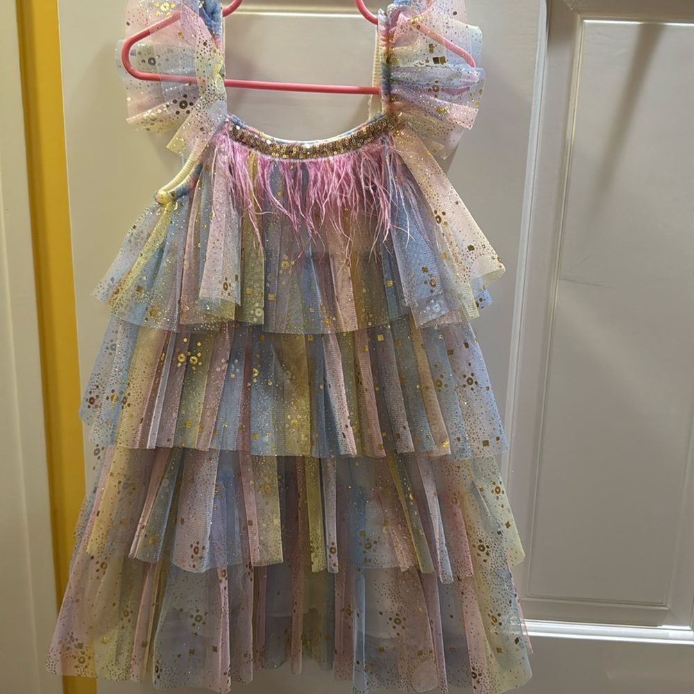 Girls dress